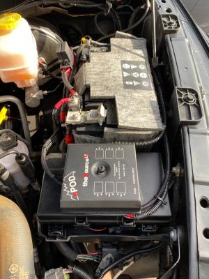 SourceLT w/ Mini6 for Universal w/ 84 Inch Battery Cables sPods