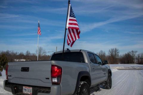 Bed Rail Flag Mount Fishbone Offroad