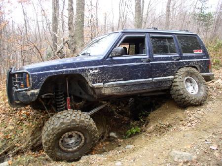 Jeep Cherokee 8.0 Inch Pro Series 3 Link Long Arm Lift Kit W/Rear Coil Conversion 84-01 XJ Clayton Off Road
