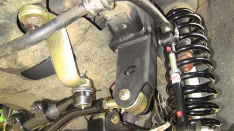 Jeep Adjustable Front Trackbar W/Drop Bracket 1984-2001 XJ/ZJ Clayton Off Road