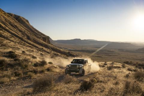 Shock Absorber 20-On Jeep Gladiator JT Gladiator Rear Performance Series 2.0 Remote Reservoir 4.5-6 Inch Lift FOX