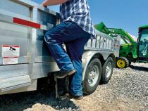 R-STEP 9 Inch Wide Step with Universal Brackets To Mount On Flat Surface Rock Slide Engineering