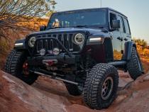 Jeep JL,JT,JK Sentinel Front Bumper with Hoop - Black Powder Coat Artec Industries
